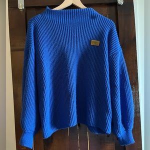 Women’s OS Blue Sweater